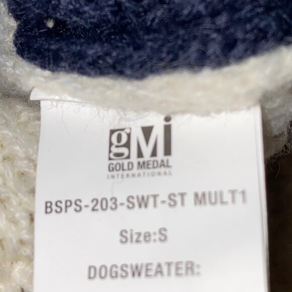 3 Doggy Sweaters Small Dog one AKC , one Gold medal , and one Hotel Doggy - Picture 4 of 5